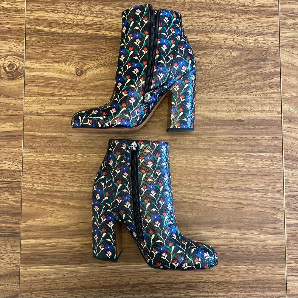 Marc Jacobs Cora Ankle Boots - Floral